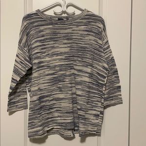 💥💥 SOLD 💥💥 Blue for sale fifth avenue sweater size medium